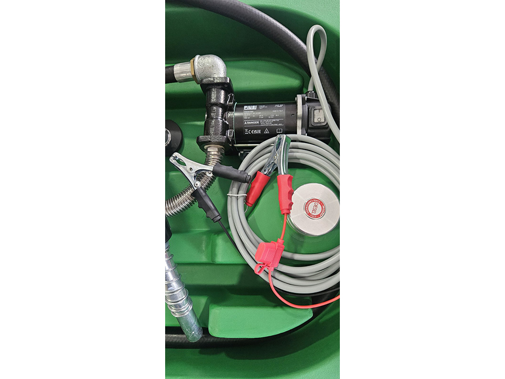 Transportni polietilenski rezervoar